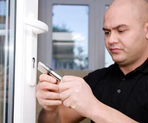  San Diego Emerald Locksmith San Diego, CA 619-824-3191
